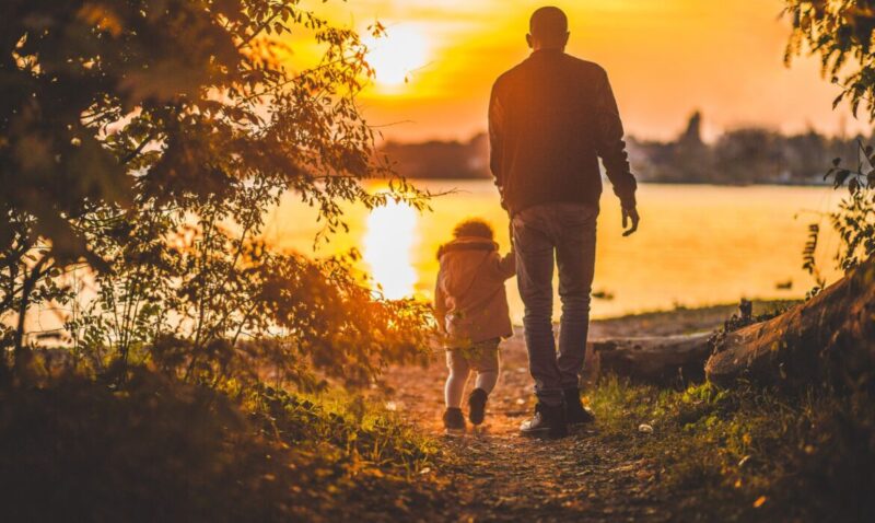 Dad and Newborn Photography