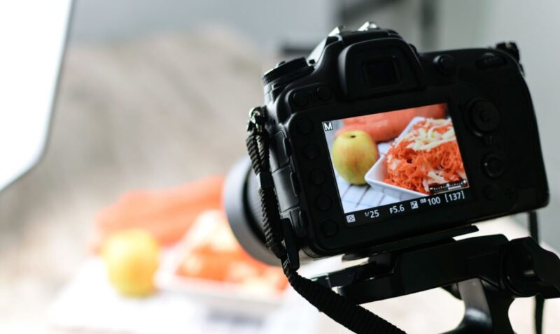 what-is-a-hot-shoe-adapter