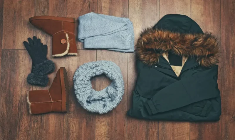 winter family photo outfits